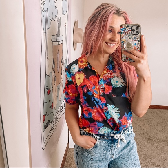 Anthropologie Tops - anthropologie Vintage Halogen blouse❤️